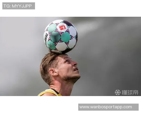 拜尔因轻微肌肉问题缺席多特训练出战黄潜前景不明